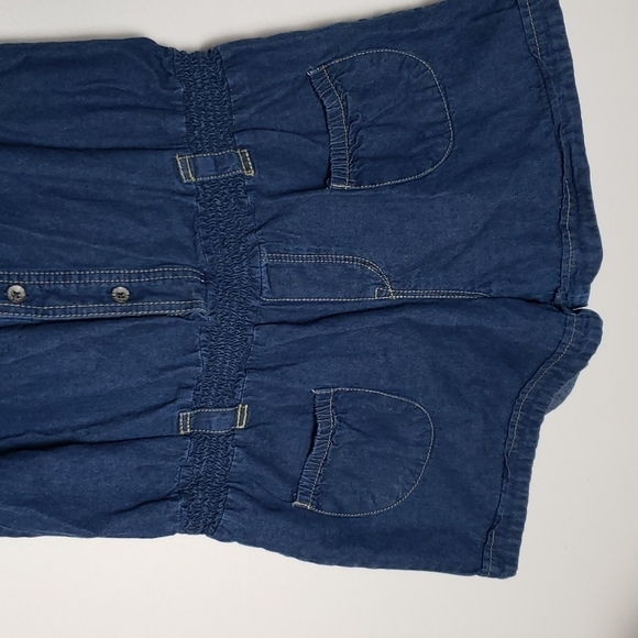 Levi's denim romper, denim shorts, overall, elastic waist women's size medium - Picture 3 of 8